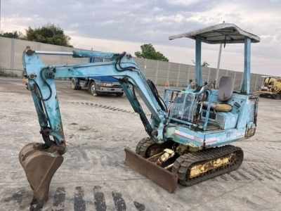 KUBOTA KUBOTA