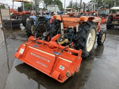 KUBOTA KUBOTA