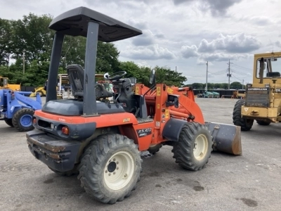 KUBOTA KUBOTA