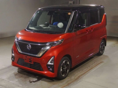 NISSAN ROOX