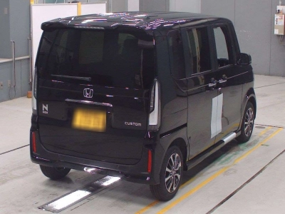 HONDA N BOX CUSTOM