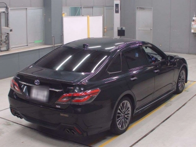 TOYOTA CROWN HYBRID