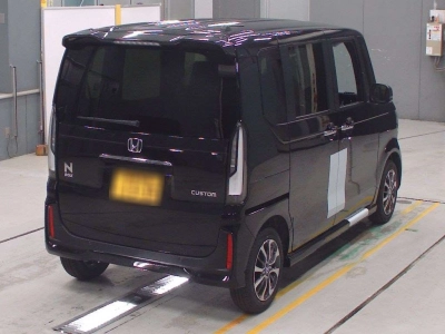 HONDA N BOX CUSTOM