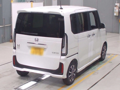 HONDA N BOX CUSTOM