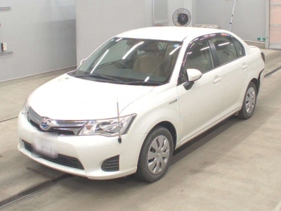 TOYOTA COROLLA AXIO