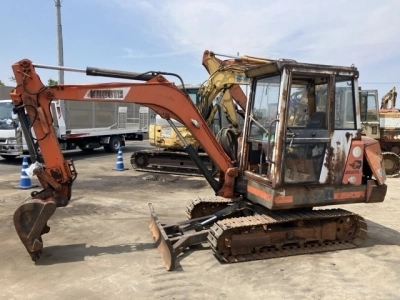 KUBOTA KUBOTA