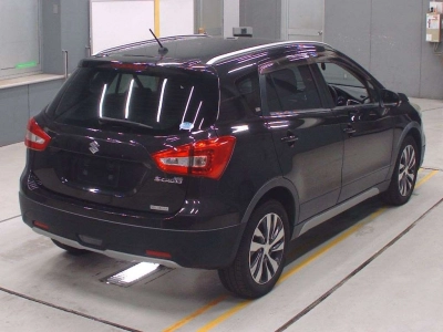 SUZUKI SX4 S-CROSS