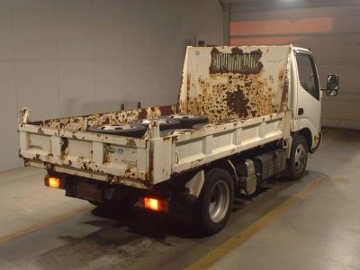TOYOTA DYNA TRUCK