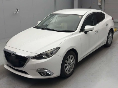 MAZDA AXELA HYBRID