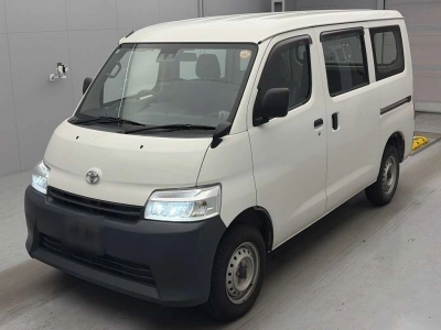 TOYOTA TOWN ACE VAN
