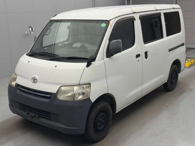 TOYOTA TOWN ACE VAN