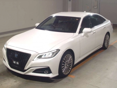 TOYOTA CROWN HYBRID