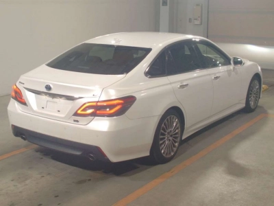TOYOTA CROWN HYBRID
