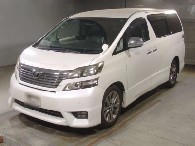 TOYOTA VELLFIRE