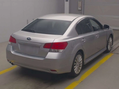 SUBARU LEGACY B4