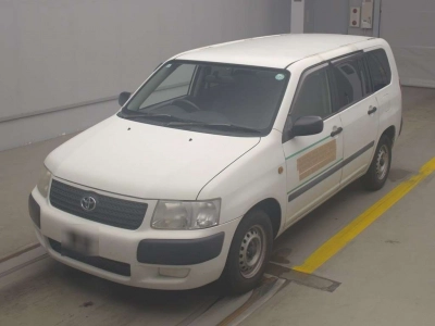 TOYOTA SUCCEED VAN