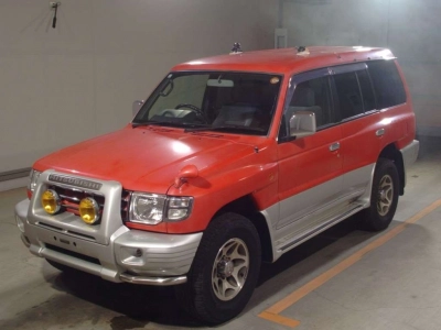 MITSUBISHI PAJERO