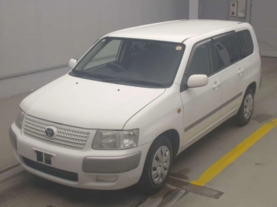 TOYOTA SUCCEED VAN