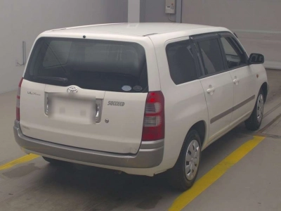 TOYOTA SUCCEED VAN
