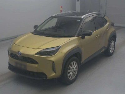 TOYOTA YARIS CROSS