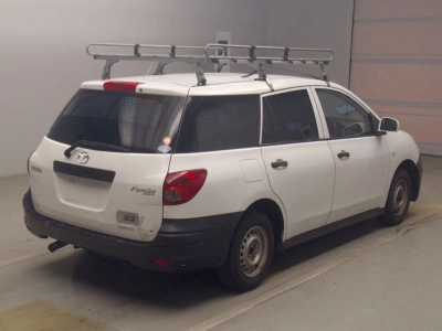 MAZDA FAMILIA VAN