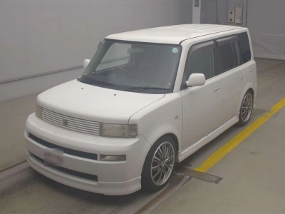 TOYOTA BB