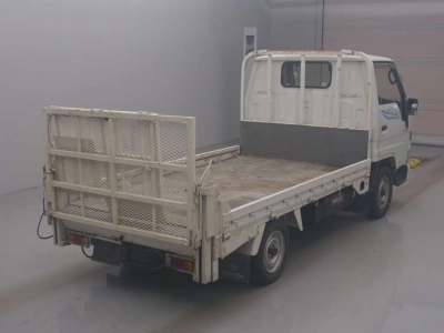 TOYOTA HIACE TRUCK