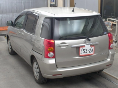 TOYOTA RAUM