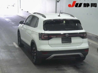 VOLKSWAGEN T-CROSS