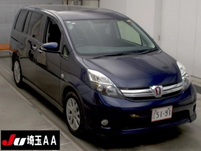 TOYOTA ISIS