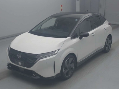 NISSAN AURA