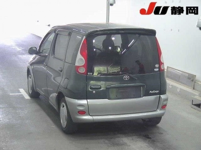 TOYOTA FUN CARGO