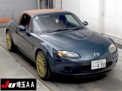 MAZDA ROADSTER