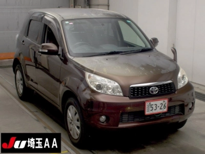 TOYOTA RUSH