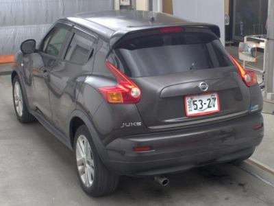 NISSAN JUKE