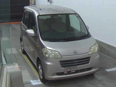 DAIHATSU TANTO EXE