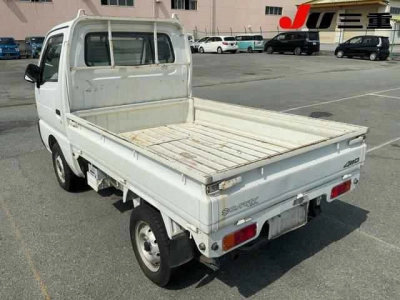 SUZUKI CARRY