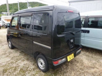 DAIHATSU HIJET VAN