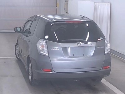 HONDA FIT SHUTTLE HYBRID