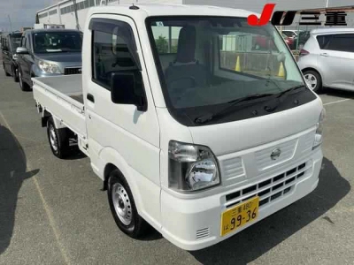 NISSAN NT100 CLIPPER