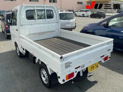 NISSAN NT100 CLIPPER