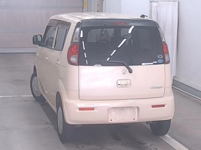 SUZUKI MRWAGON