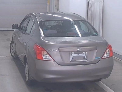 NISSAN TIIDA LATIO