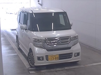 HONDA N BOX CUSTOM