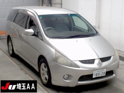 MITSUBISHI GRANDIS