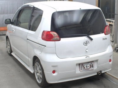 TOYOTA PORTE