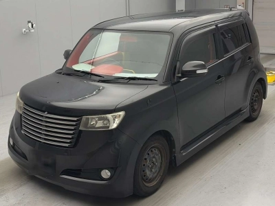 TOYOTA BB