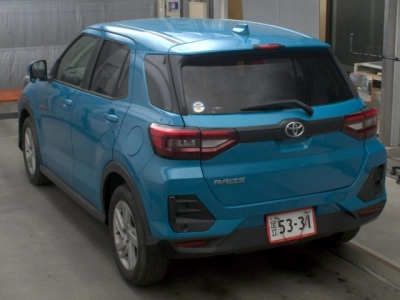 TOYOTA RAIZE