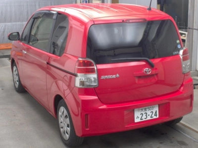 TOYOTA SPADE