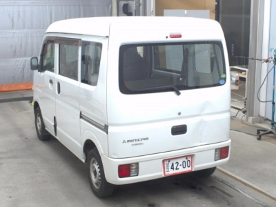MITSUBISHI MINICAB